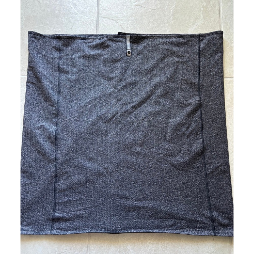 Lululemon Vinyasa Scarf Womens One Size Black Striped Wrap Shrug Hood Travel